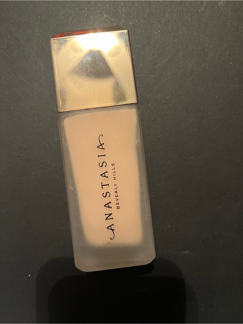 Anastasia Beverly Hills Liquid Foundation - Light Nude